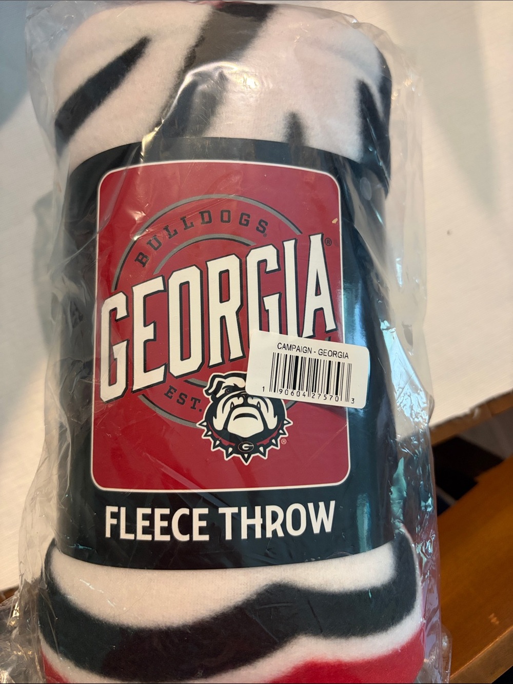 Northwest Georgia Bulldogs Red Black White Fleece Throw